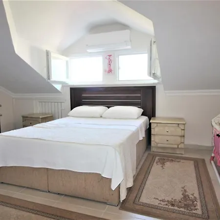 Captivating Villa Pervin Private Pool Sleeps 9
